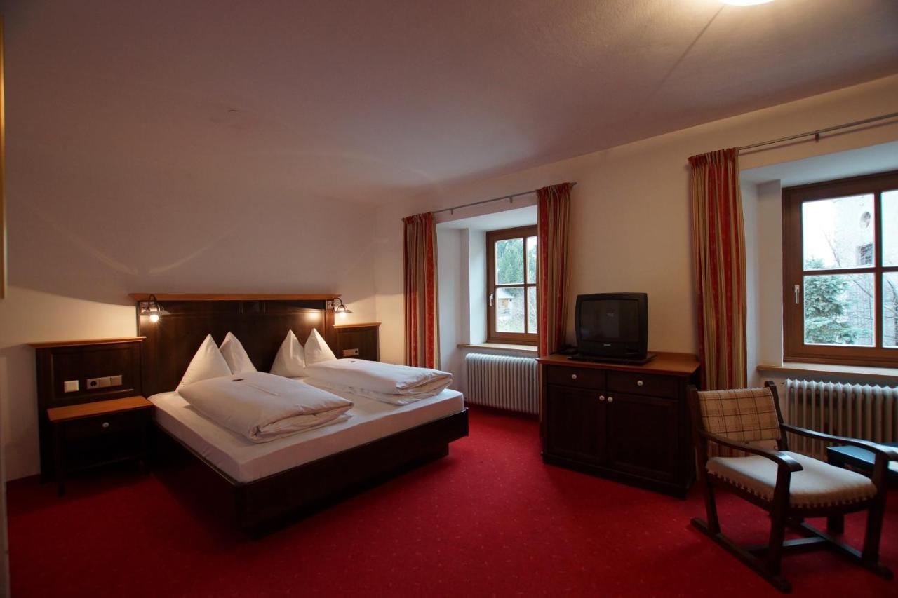 Hotel Neuwirt ماوترندورف الغرفة الصورة