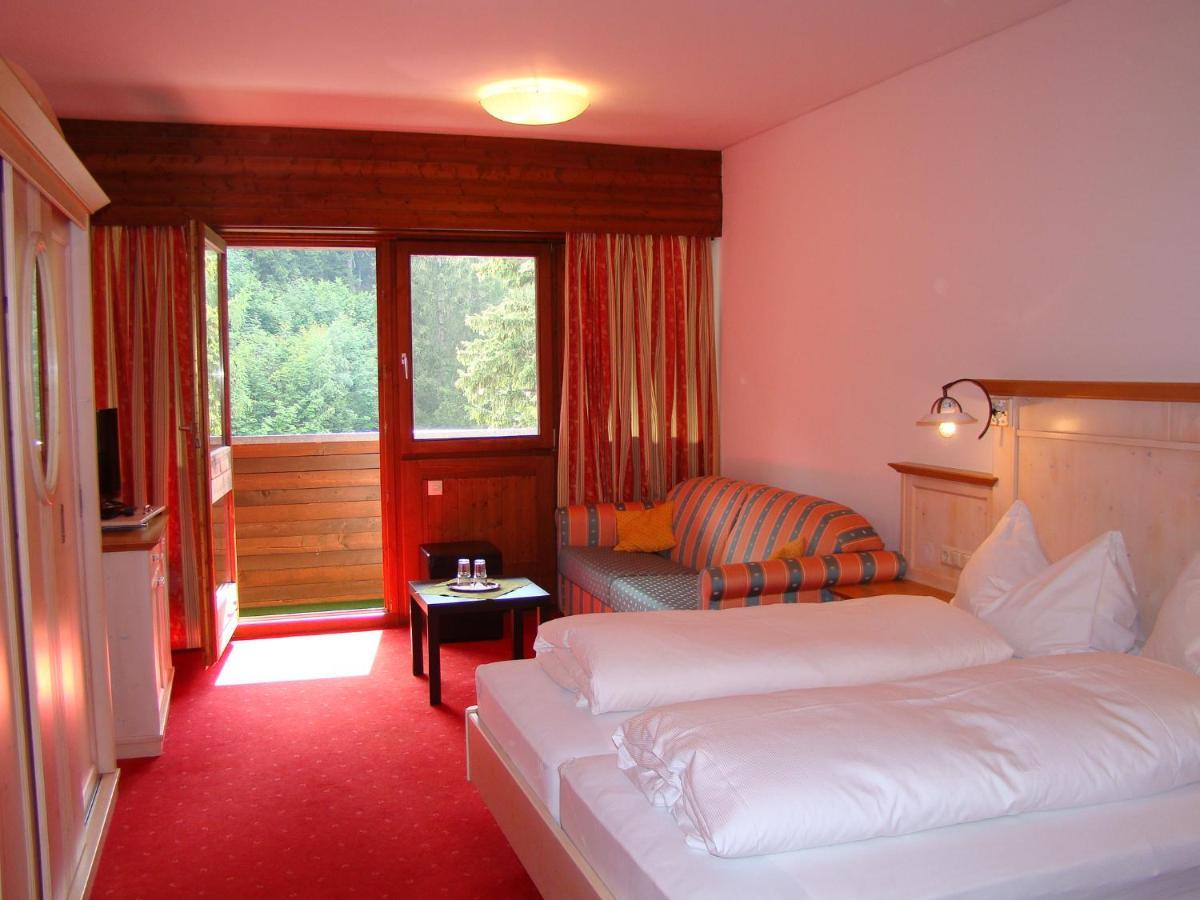 Hotel Neuwirt ماوترندورف المظهر الخارجي الصورة